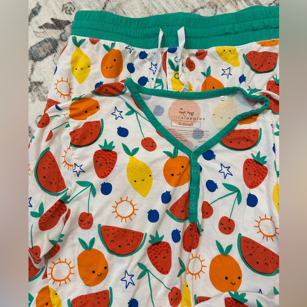 Little Sleepies XS Squeeze the Day women’s set